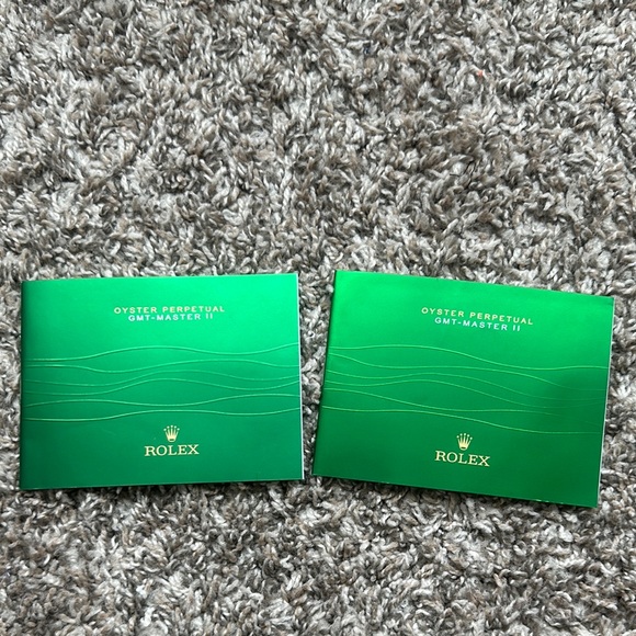 Rolex Green Oyster Perpetual Booklets - Picture 1 of 1